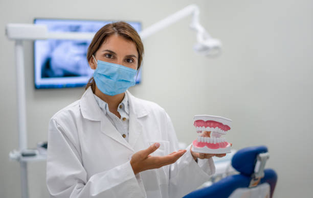 Best Weekend Emergency Dentist in Wallingford Center, CT